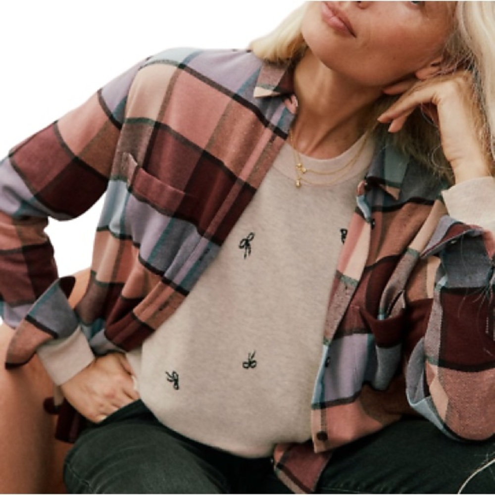 Plaid Button-Up Madewell Shirt in Pink and Blue